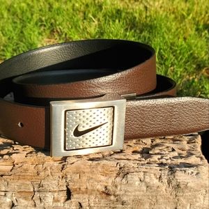 🎁 Nike Men's Golf Belt Reversible Buckle and Belt